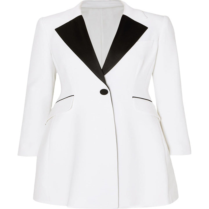 Damen Kurzes tailliertes Blazerkleid im Smokingstyle mit kontrastierendem Satinrevers Drune