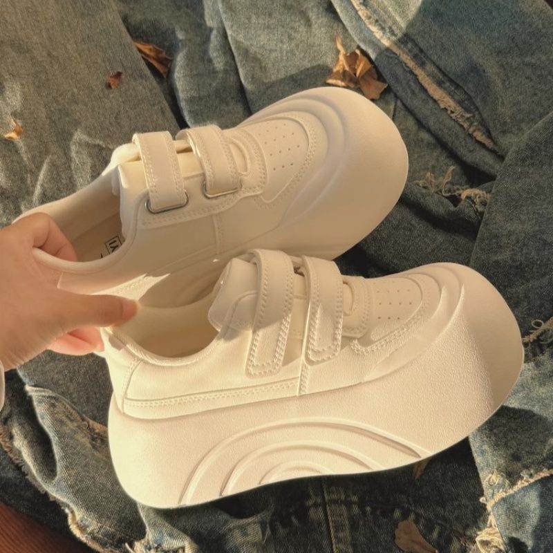 Damen Nachhaltige Sneaker mit verstellbarem Klettverschluss und dämpfender Sohle Drune