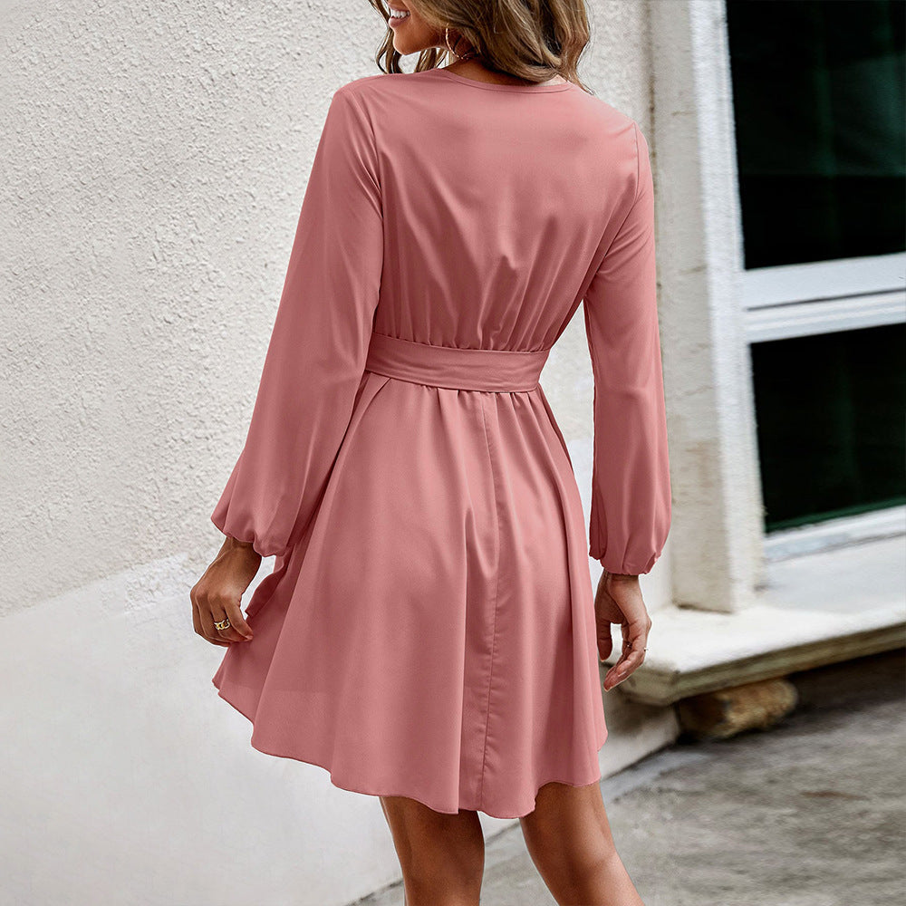 Damen gerafftes Wickel-Minikleid mit Stufenrock Bindegürtel und Volantdetails Drune