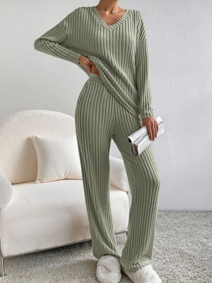 Damen Strick-Loungewear Set mit Rippenstruktur und V-Ausschnitt Drune