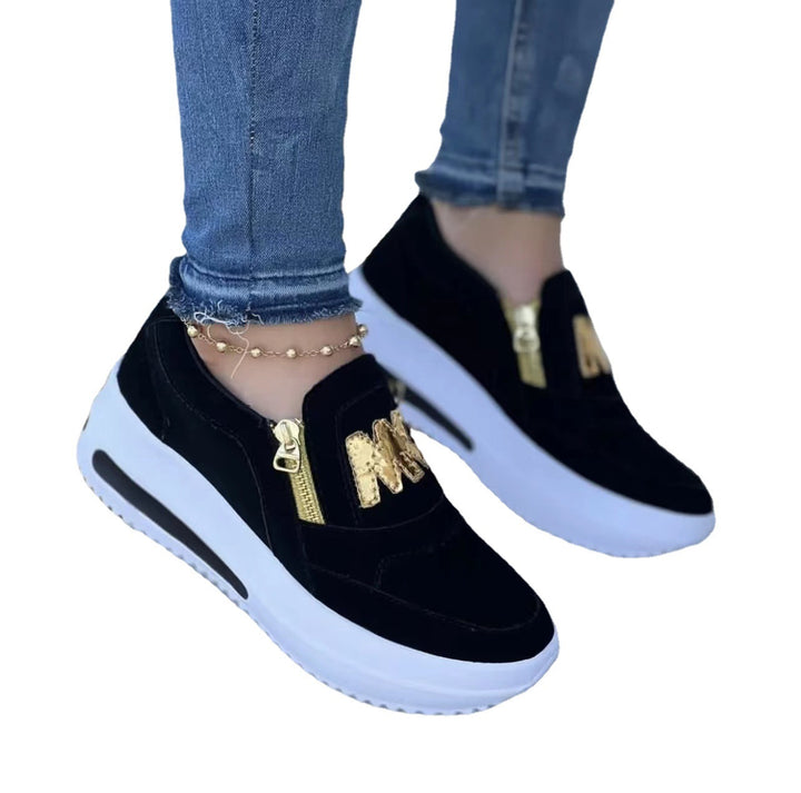 Damen Slip-On Plateau-Sneaker mit dekorativem Metall-Reißverschluss und Logo-Applikation Drune
