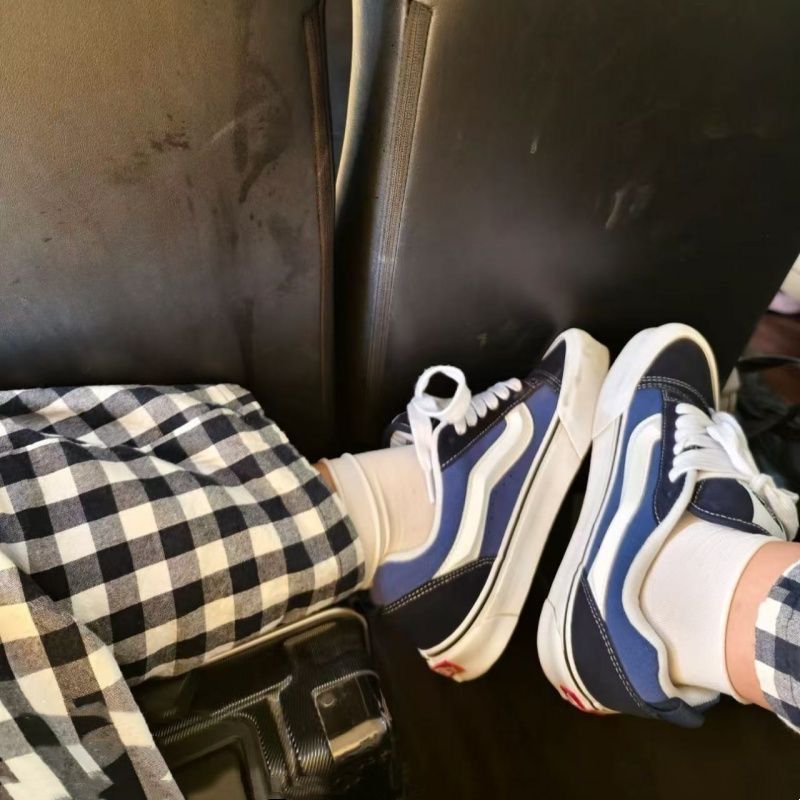 Damen Modische Sneakers mit trendiger Oberflächengestaltung Drune