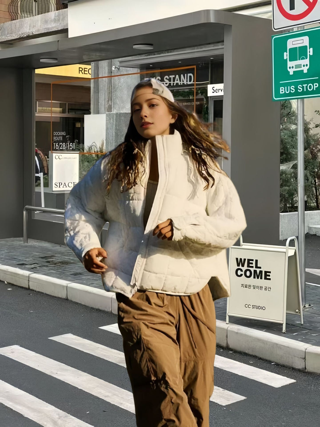 Damen Steppjacke mit hohem Kragen und praktischem Reißverschluss Drune