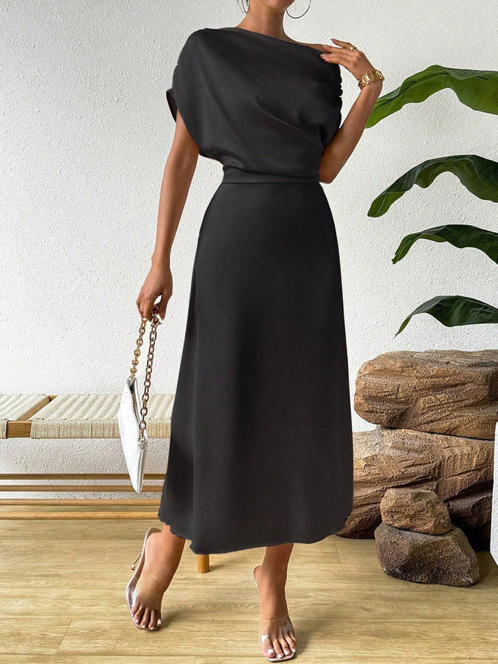 Damen Elegantes und fließendes Abendkleid mit asymmetrischem Schnitt Drune