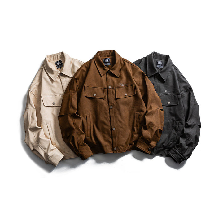 Herren Kurz geschnittener Canvas‑Trucker mit Veloursoptik, Pattentaschen und Druckknopfleiste Drune
