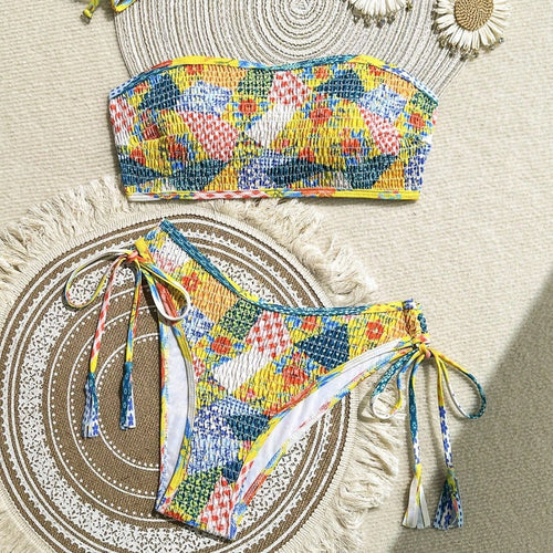 Damen Bandeau-Bikini mit verspieltem Design und seitlichem Bindeband Drune