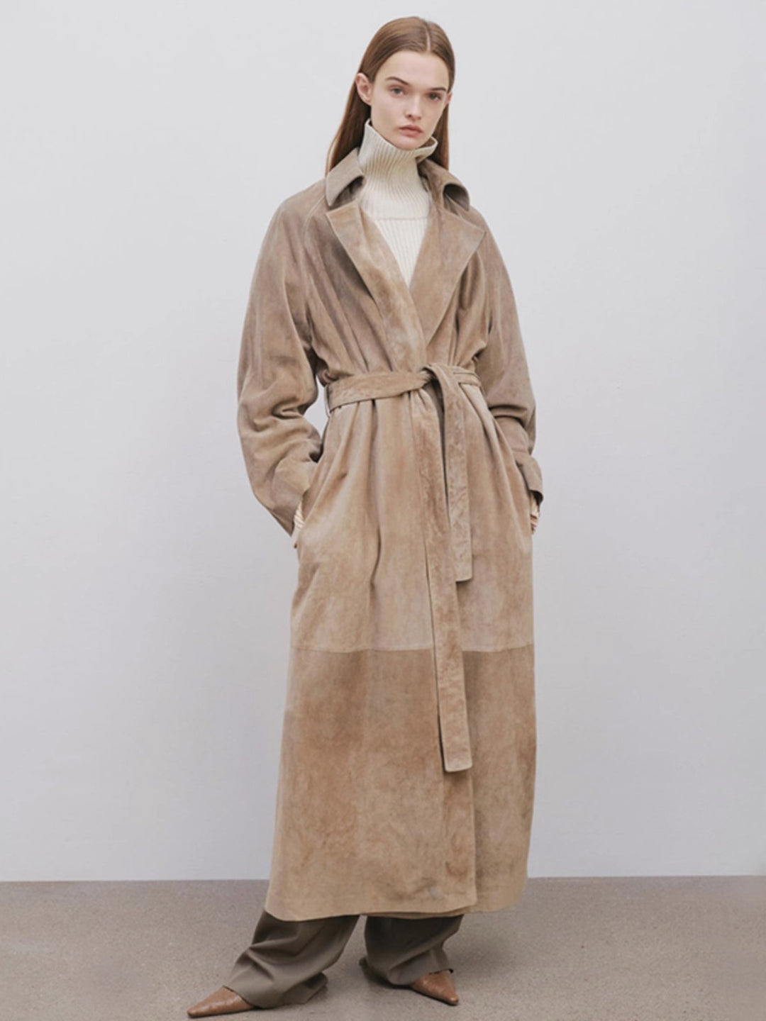 Damen Eleganter und modischer Trenchcoat aus hochwertigem Wildleder Drune
