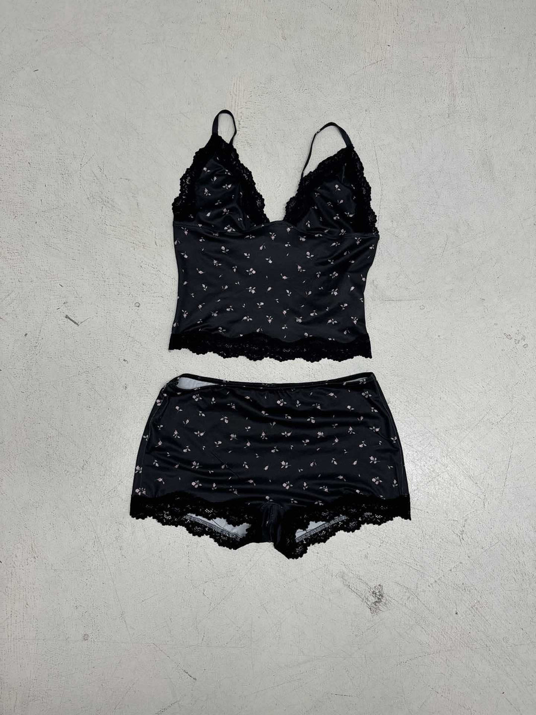 Damen Nachtwäsche-Set mit zarten Spitzenakzenten und floralem Print Drune