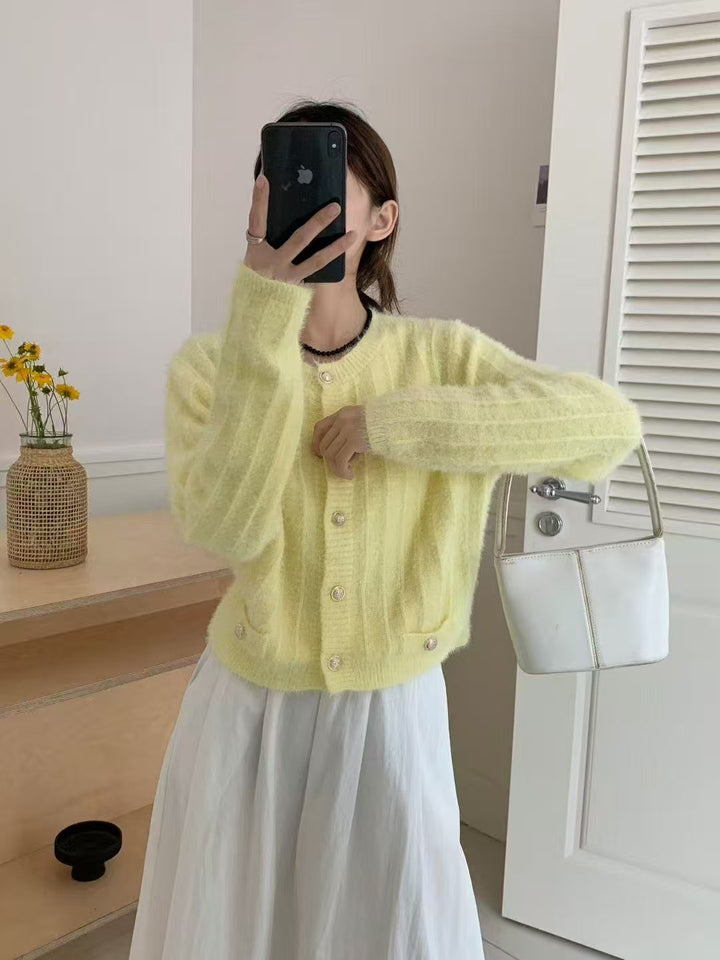 Damen Flauschiger Cardigan mit perligen Knöpfen Drune