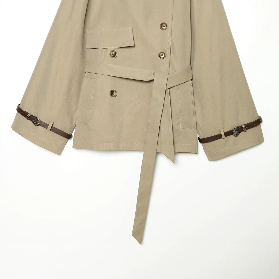 Damen Kurz-Cape-Trench mit Doppelreihe, Schulterklappen und Taillengürtel Drune
