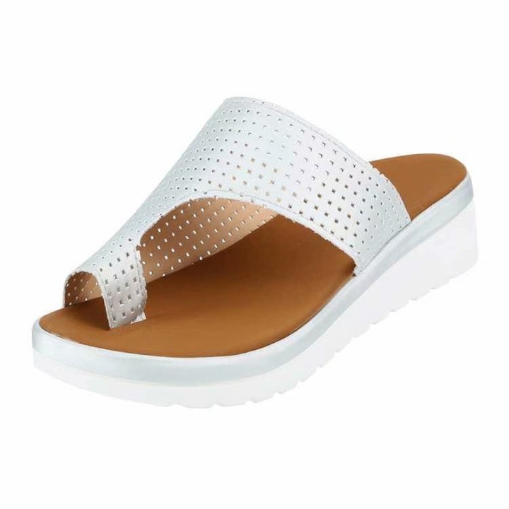 Damen nan lässige Zehensteg-Slipper mit gelochtem Soft-Obermaterial und dämpfender Keilsohle Drune
