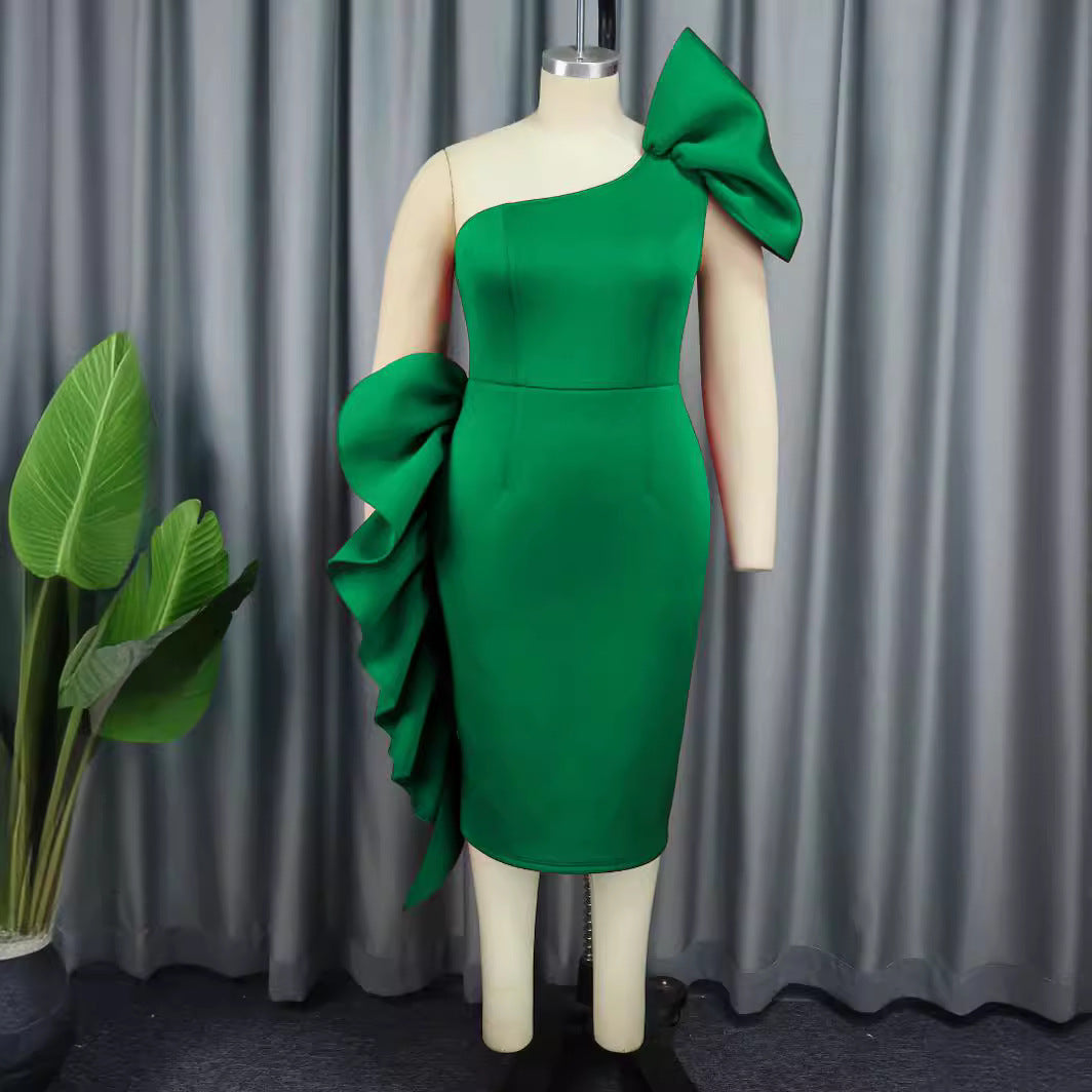 Damen figurbetontes Abendkleid mit asymmetrischem Design und voluminösem Schleifenakzent Drune