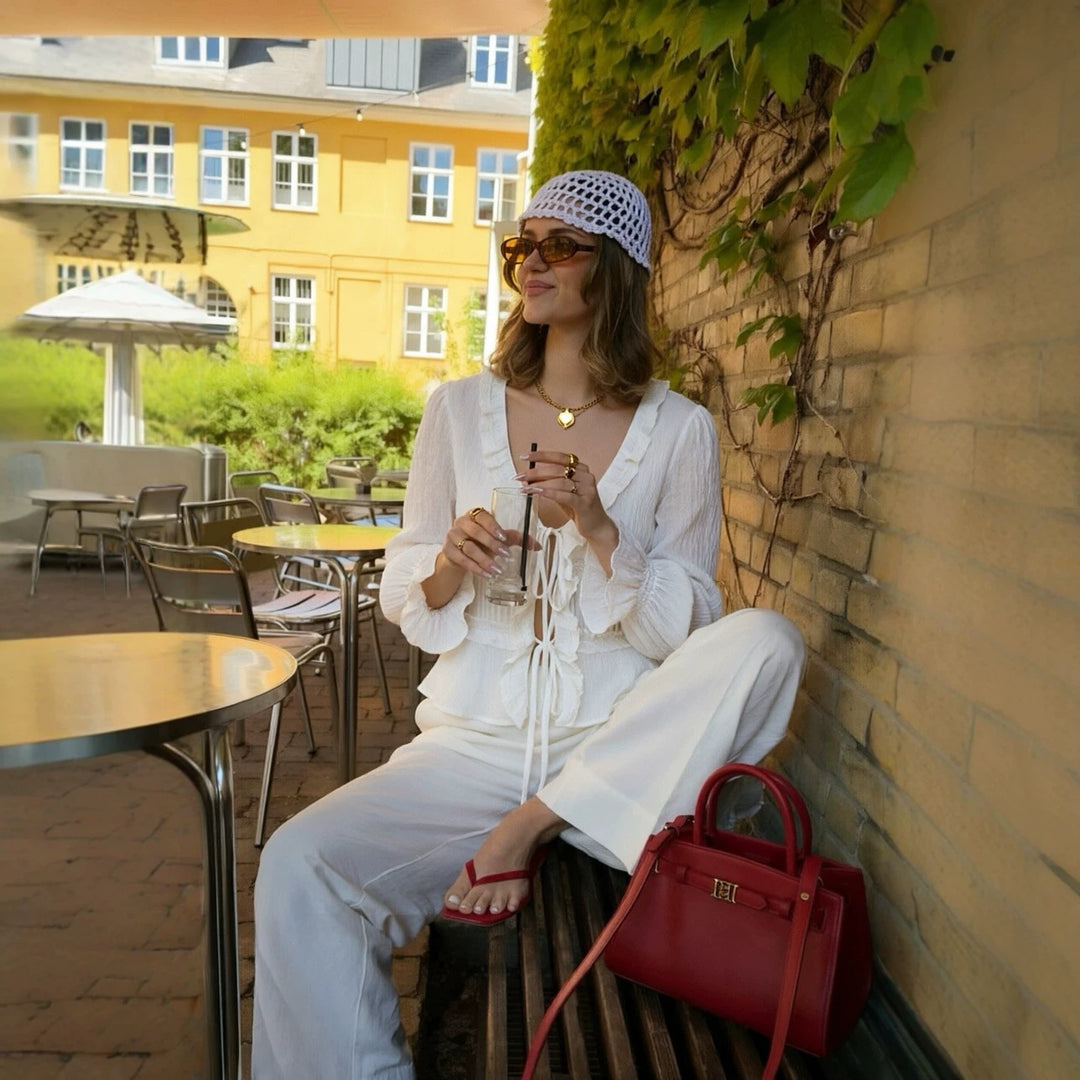 Damen Rüschige V‑Neck‑Bluse mit Taillenraffung und Glockenärmeln Drune
