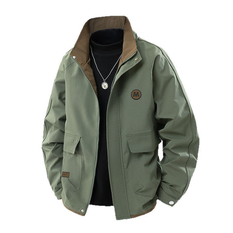 Herren Kurz geschnittene Softshell‑Utility‑Jacke mit Stehkragen und Pattentaschen Drune