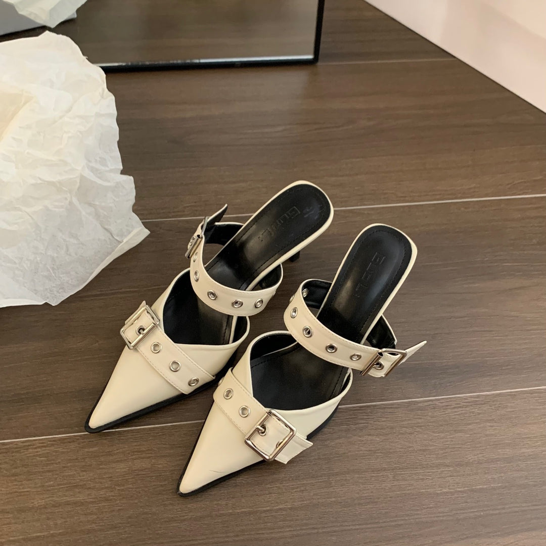 Damen Spitz zulaufende Mule‑Pantoletten mit doppeltem Schnallenriemen, Ösen‑Detail und niedrigem Kitten‑Absatz Drune