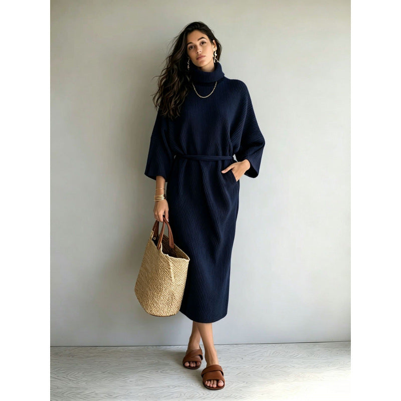 Damen Midikleid aus Rippstrick mit Rollkragen, Bindegürtel und Eingrifftaschen Drune