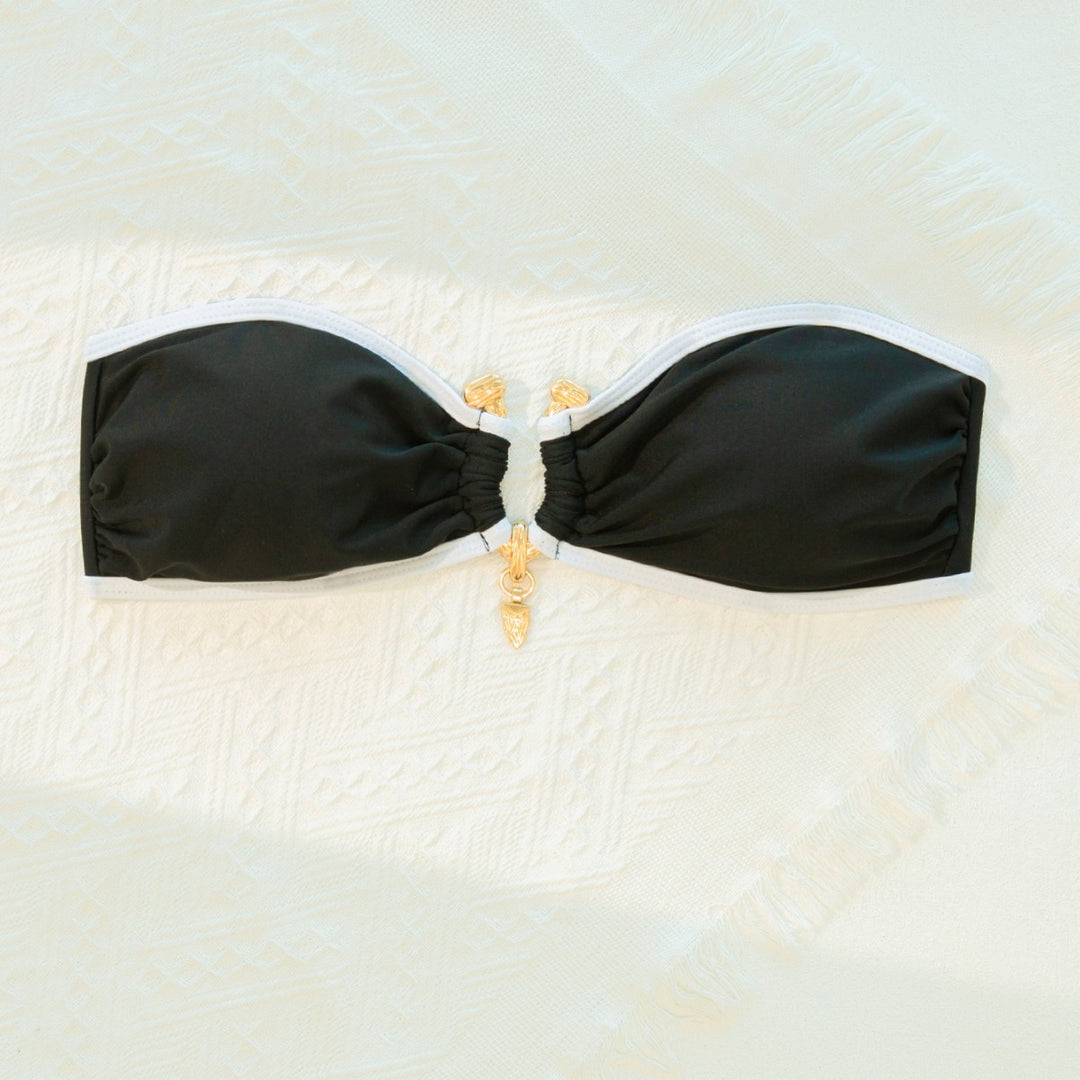 Damen Bandeau Bikini-Set mit elegantem Schlitz und Goldakzenten Drune
