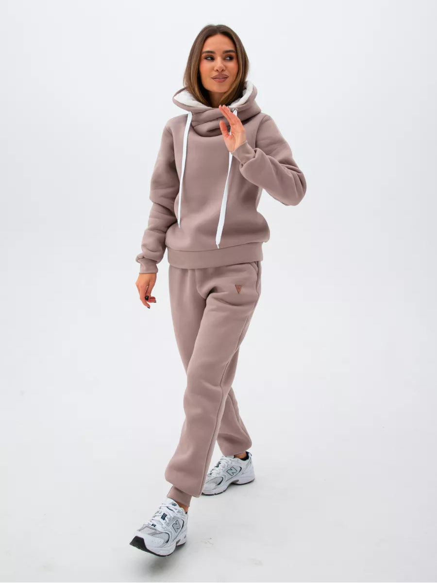 Damen Loungewear-Set mit Schalkragen-Hoodie und taillierter Jogginghose Drune