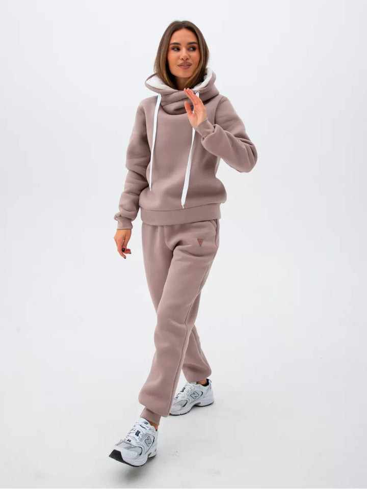 Damen Loungewear-Set mit Schalkragen-Hoodie und taillierter Jogginghose Drune