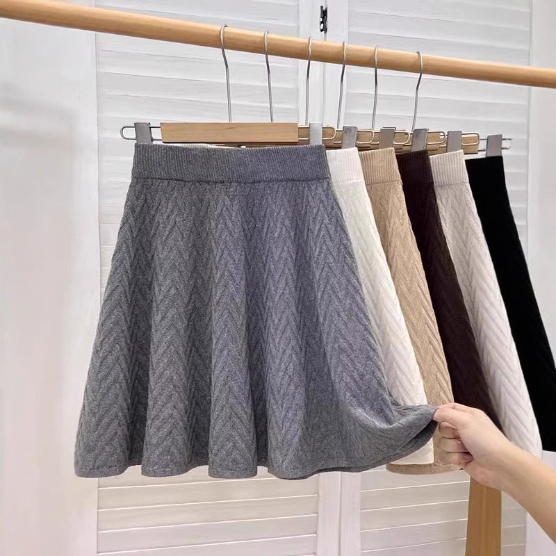 Damen Plissierter Strickrock mit Zopfmuster Drune