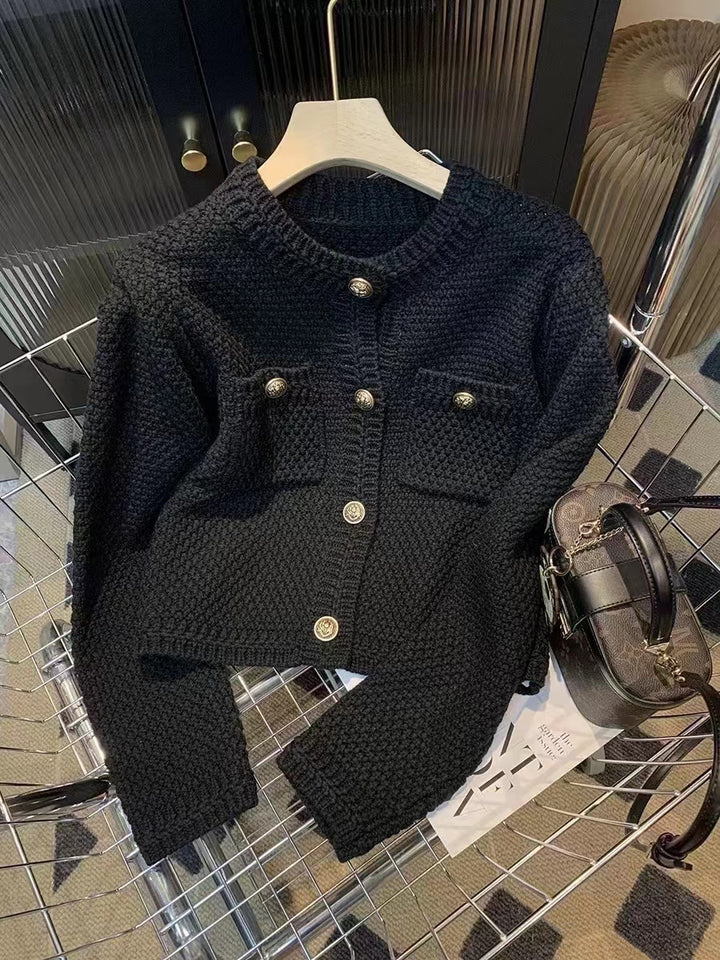 Damen Strickjacke mit dekorativen Knöpfen und eingearbeiteten Taschen Drune