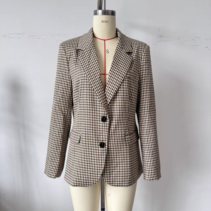 Damen Karo-Sakko im modernen Tailoring mit Reverskragen, zwei-Knopf-Verschluss und gefütterten Pattentaschen Drune