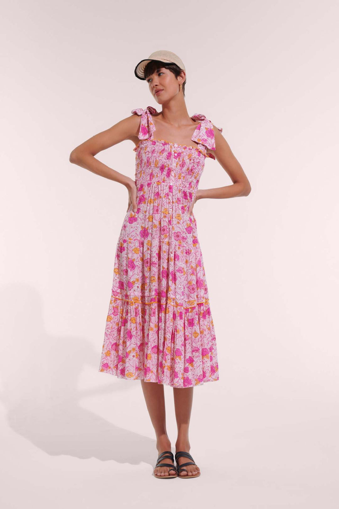 Damen Maxikleid mit floralem Rüschendesign und elastischem Oberteil Drune