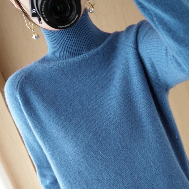 Damen Luxus-Feinstrick-Rollkragenpullover mit Daumenlochbündchen und femininer Schulterpasse Drune