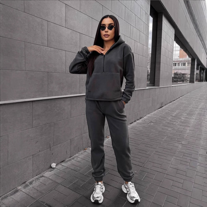 Damen sportliches Fleece-Set mit halbhohem Reißverschluss Kapuzenhoodie und lässiger Jogginghose Drune