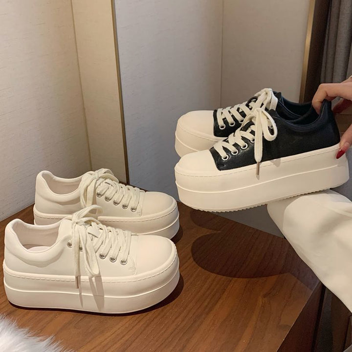 Damen Retro Plateausneaker mit zweifarbiger Lederoptik und extrahoher Gummiplattform Drune