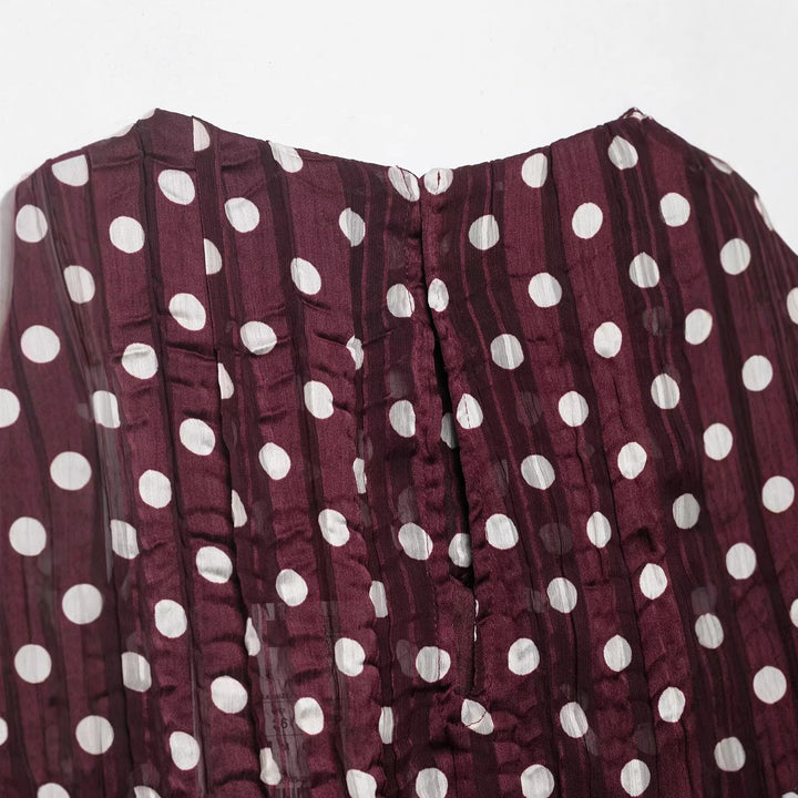 Damen Ärmellose plissierte Chiffonbluse mit Tupfenmuster und Wasserfallkragen Drune