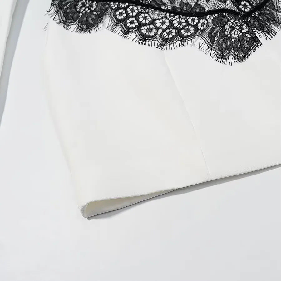 Damen nan Blazer mit integrierter Spitzen‑Corsage und taillierter Silhouette Drune