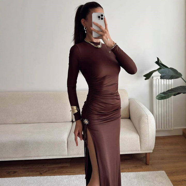 Damen elegantes, figurbetontes Kleid mit Raffungen und hohem Schlitz Drune