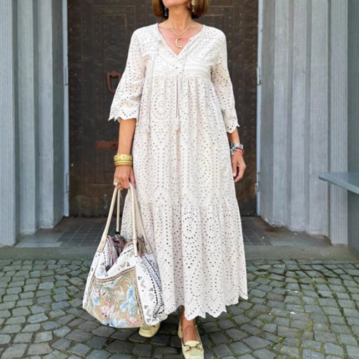 Damen nan fließendes Maxikleid mit Ajourstickerei, V-Ausschnitt, Unterbrustnaht und Volantrock Drune