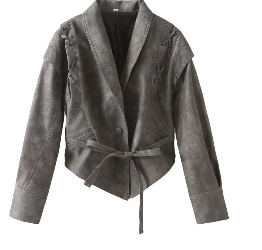 Damen 100+ kurze Wickeljacke mit Bindegürtel und Ösen‑Schnürdetail Drune
