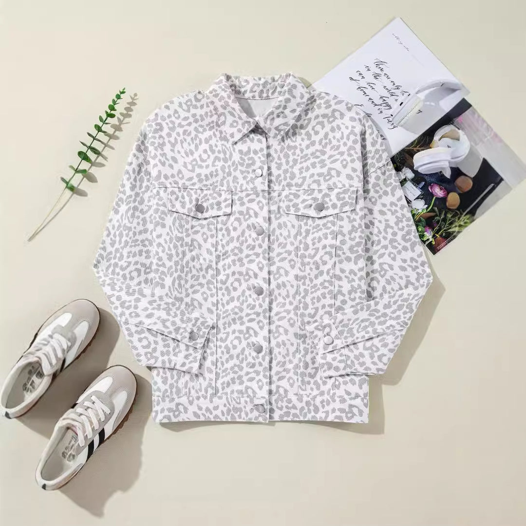 Damen Jeansjacke im angesagten Leo-Design mit lässigem Schnitt und modischen Details Drune