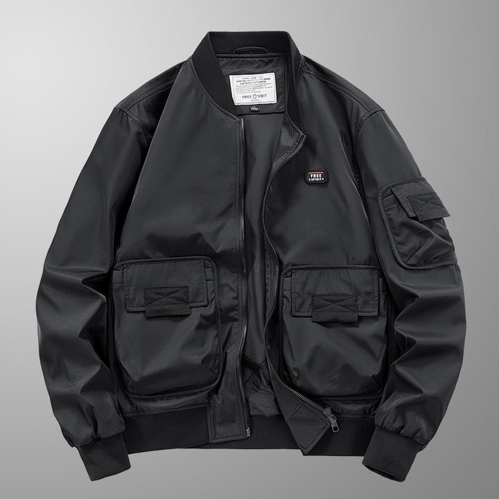 Herren Leichte Nylon-Bomberjacke im Utility‑Stil mit großen Fronttaschen und Ärmeltasche Drune