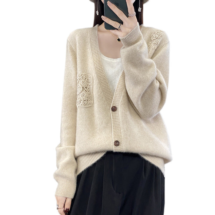 Damen Zweiteiliges Feinstrick‑Set mit Strickcardigan und Top sowie gehäkelten Blumenapplikationen Drune