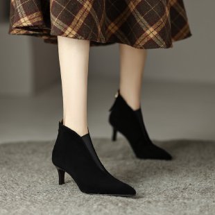 Damen Elegante spitze Stiefeletten mit raffinierter Fersenöffnung Drune