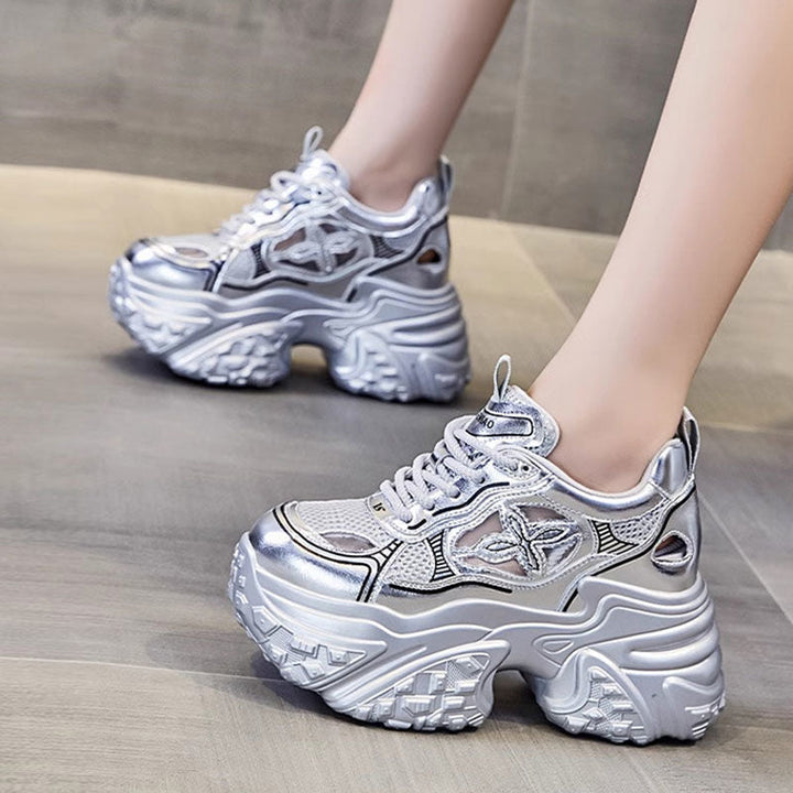 Damen Sportliche Plateau-Sneaker mit innovativem Oberflächen-Design Drune