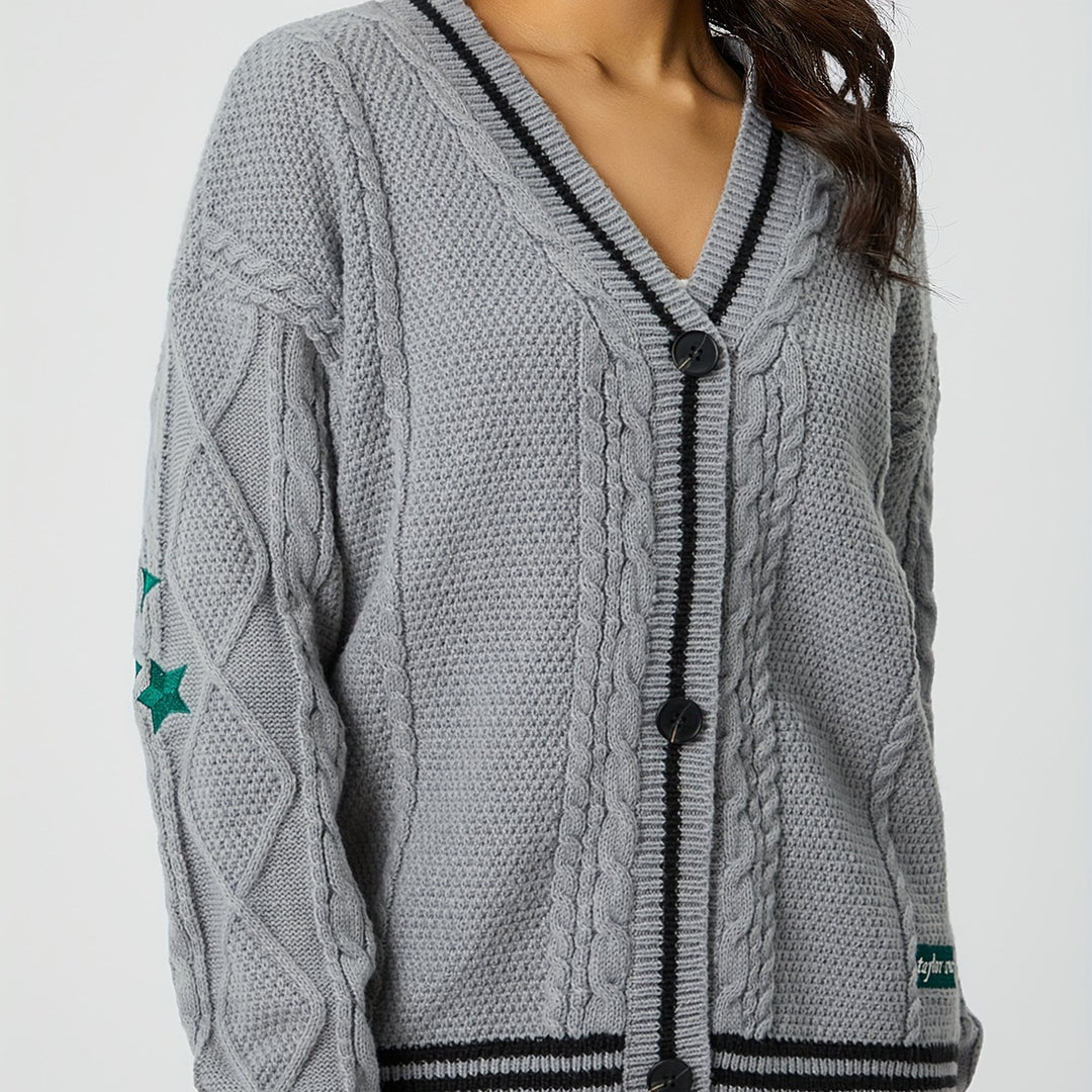 Damen nan oversized Zopfstrick Cardigan mit V-Ausschnitt und kontrastierenden Strickkanten Drune