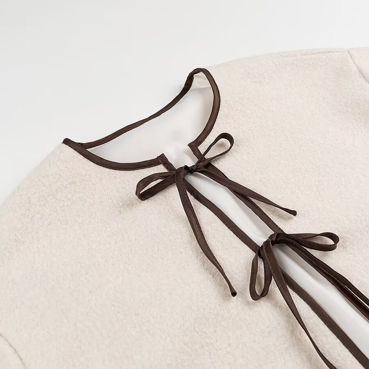 Damen cropped Fleecejacke mit dekorativem Bindeband und seitlichen Taschen Drune