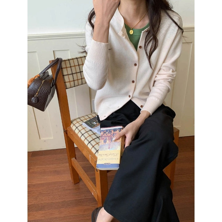 Damen Strickjacke mit Knopfdetails und hochwertiger Baumwolle Drune