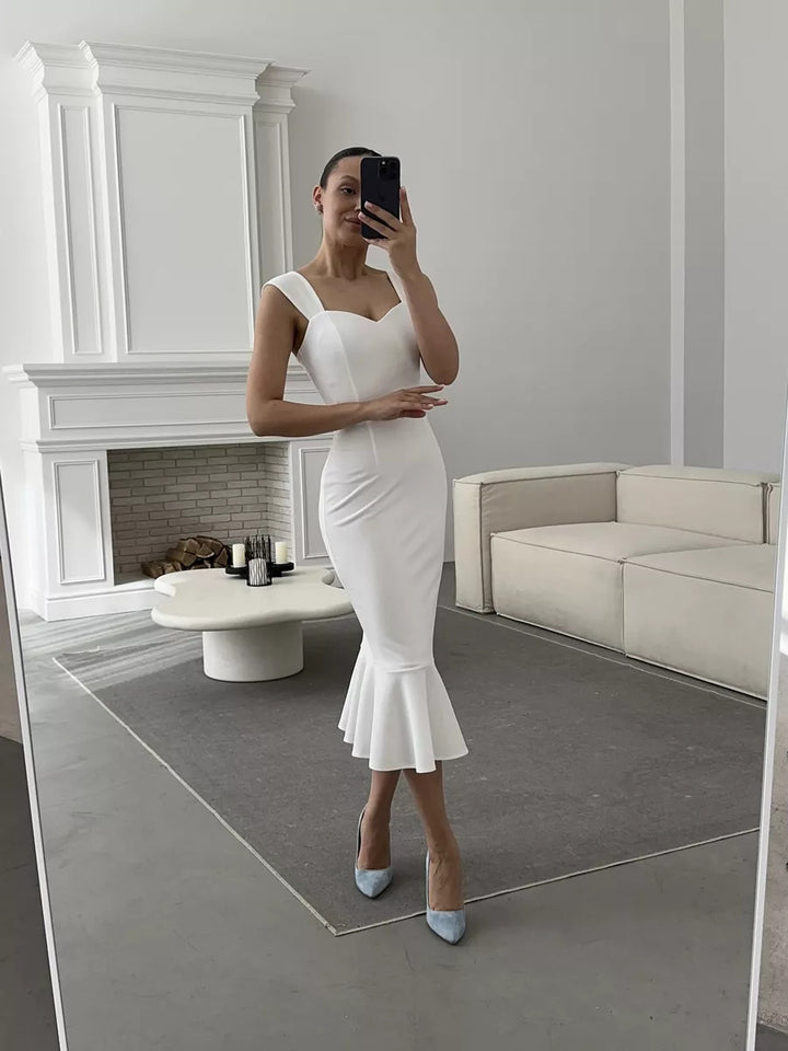 Damen Wickelkleid mit elegantem Herzausschnitt und schwingendem Saum Drune