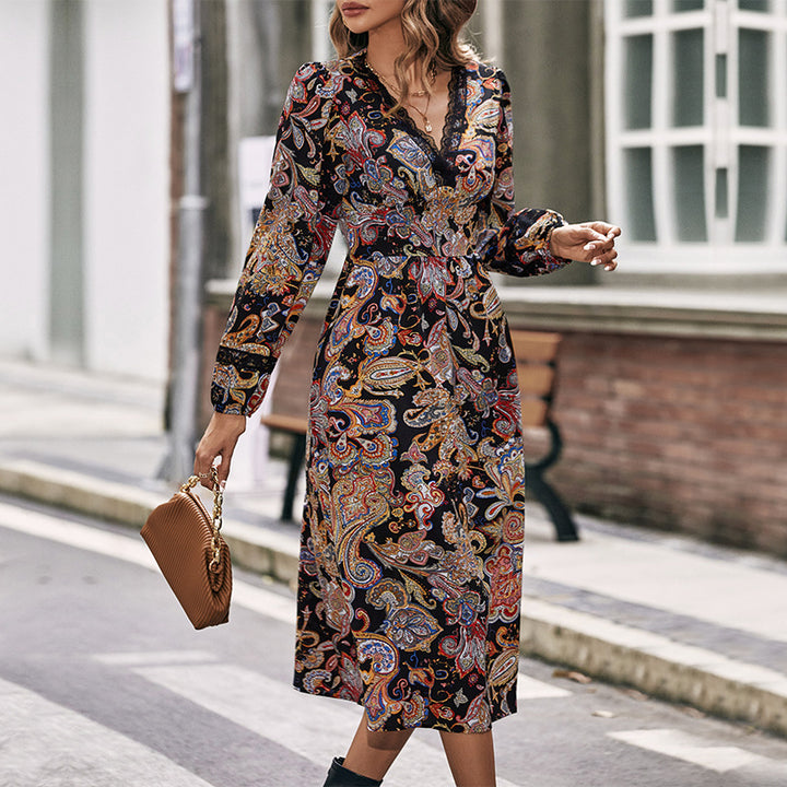 Damen Midikleid mit Paisley-Print, Wickeloptik und Spitzenbesatz Drune