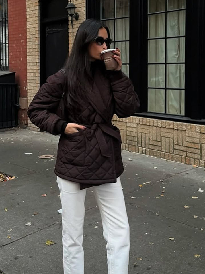 Damen Wickel-Steppjacke mit Taillenbindegürtel und Schalkragen Drune