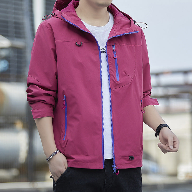 Herren leichte Urban-Softshell-Kapuzenjacke mit kontrastierenden Reißverschlüssen, Brusttasche und verstellbarem Kordelzugsaum Drune