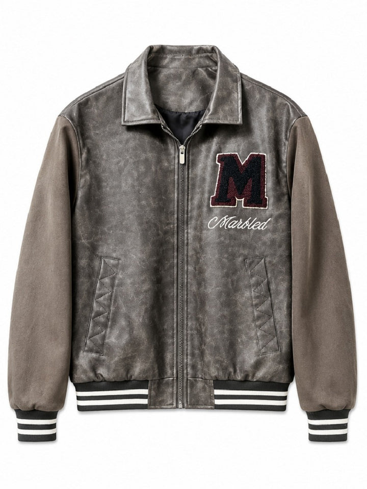 Herren Varsity-Bomberjacke im Vintage-Lederlook mit Chenille-Emblem Drune