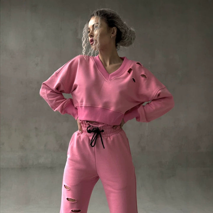 Damen kurzgeschnittenes Sweat-Set mit V-Ausschnitt, Rüschenbund Highwaist Jogginghose und Distressed-Details Drune