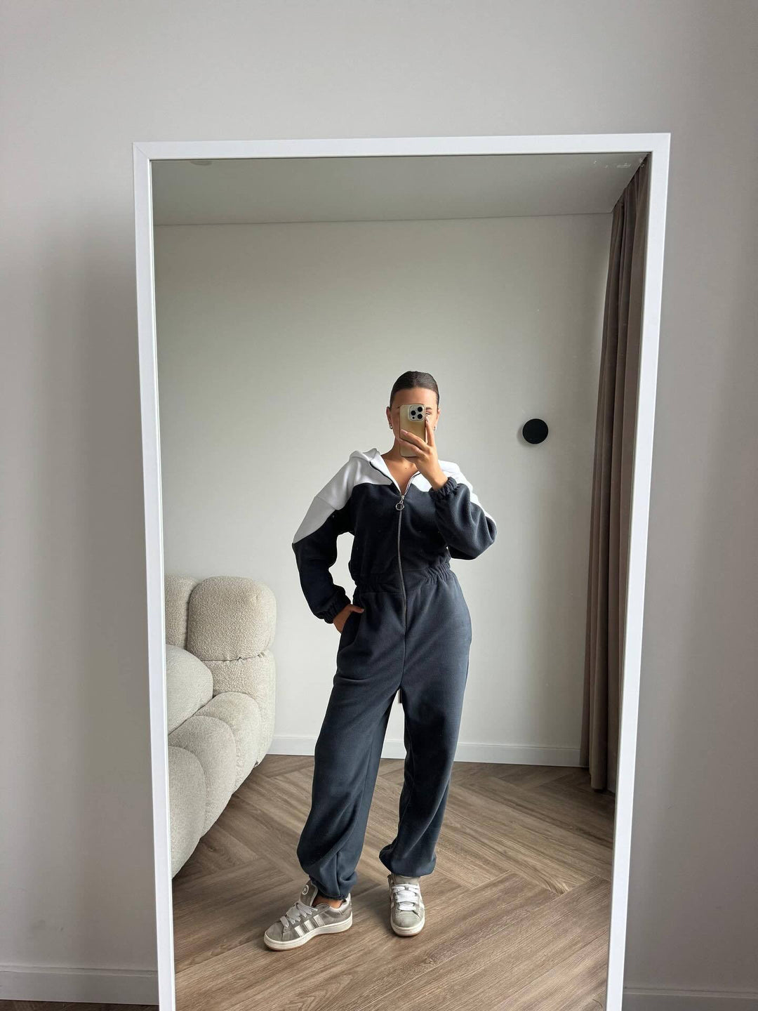 Damen gemütlicher Fleece-Overall mit Kapuze, durchgehendem Reißverschluss und elastischen Bündchen Drune